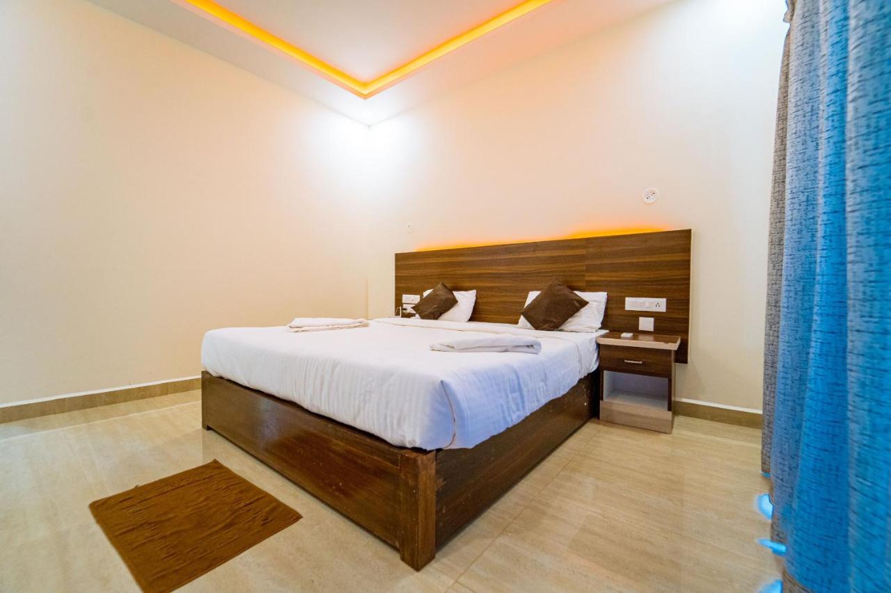 Darsy Residency Hotel Agonda Luaran gambar